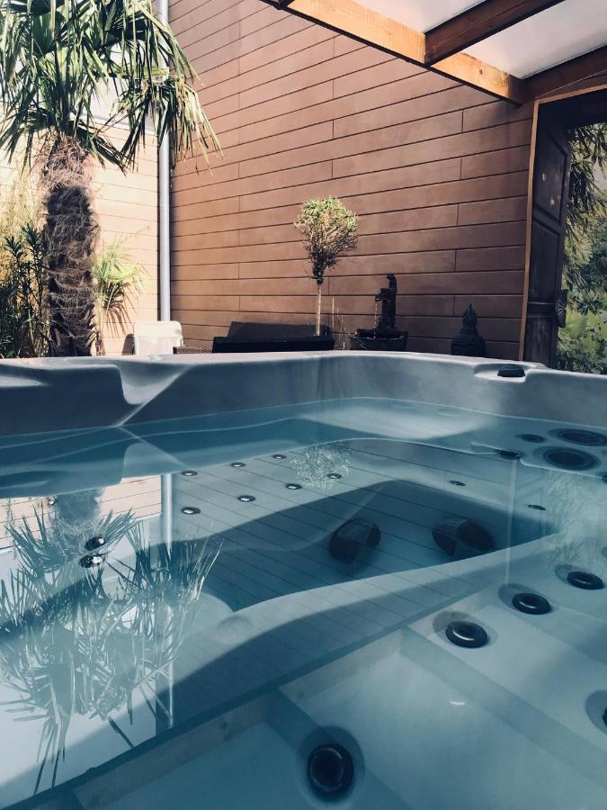 Gites N Spa Tourcoing Ngoại thất bức ảnh